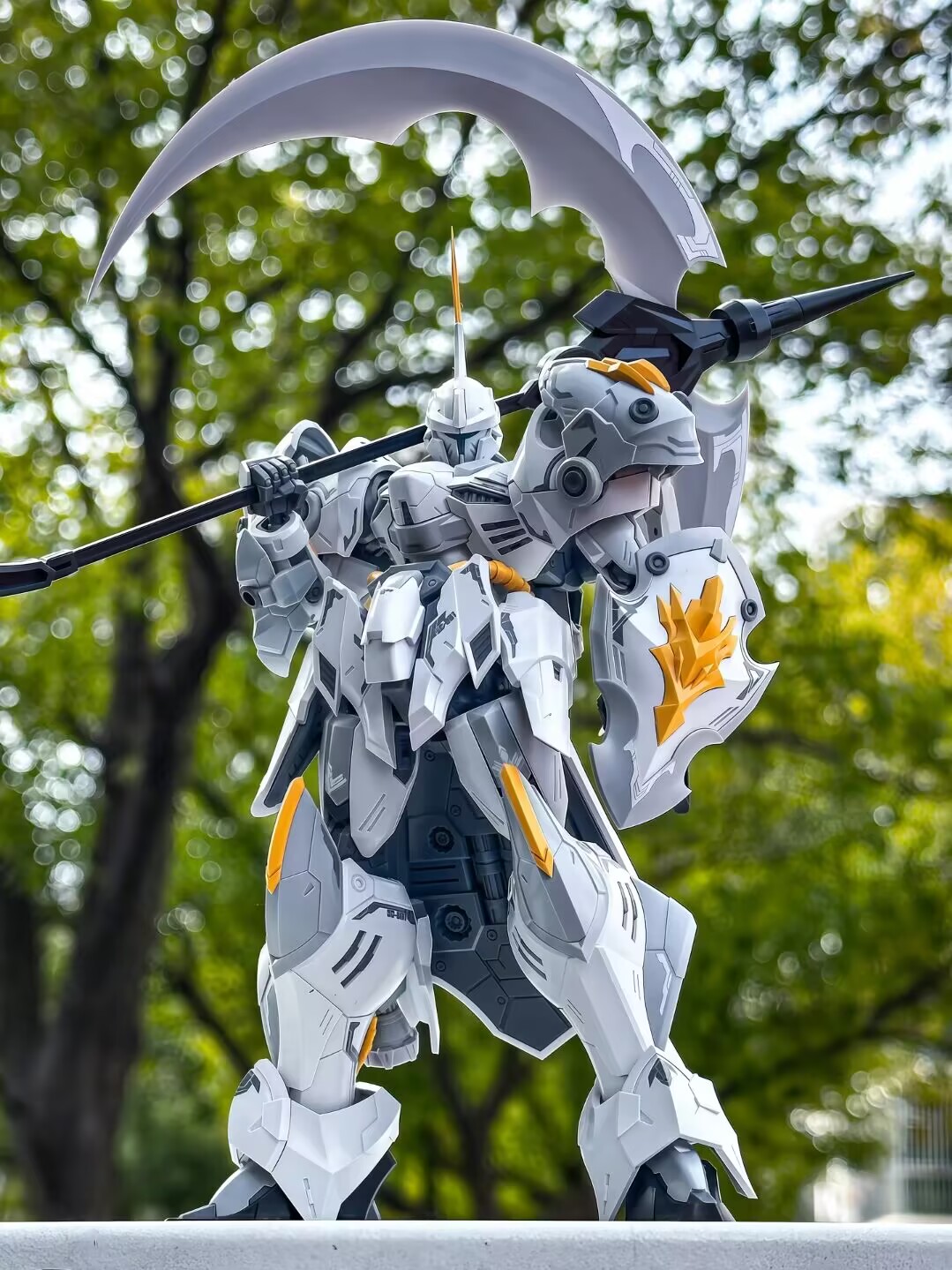 スナア ラウンドテーブルの騎士団 パーシヴァル デラックスバ - Model Kit Lancelot のレビューと価格